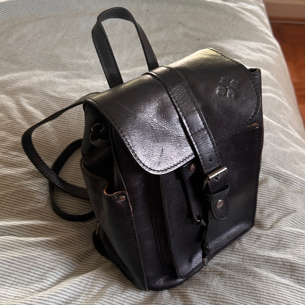 Patricia Nash black leather backpack vintage